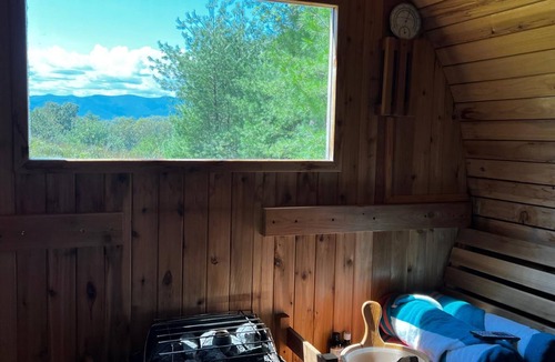 West Hurley House | Nature Mountain Retreat with Outdoor Hot Tub and Sauna Spa Experience