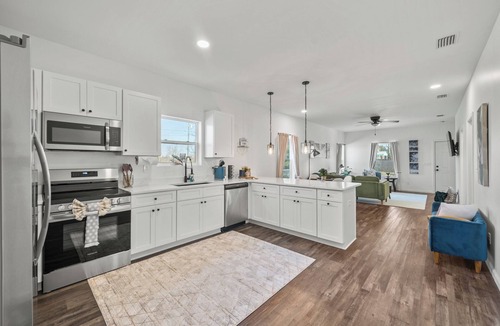 Panama City House | New 3 Bedroom Home Just 2 Miles to Downtown Panama City, 8 Miles to Tyndall AFB