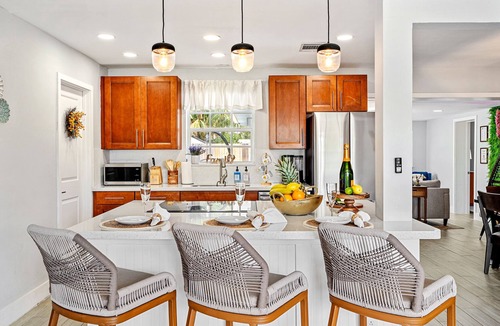 Deerfield Beach House | NEW 4BR by the BEACH - with Heated pool - Arcade GAMES