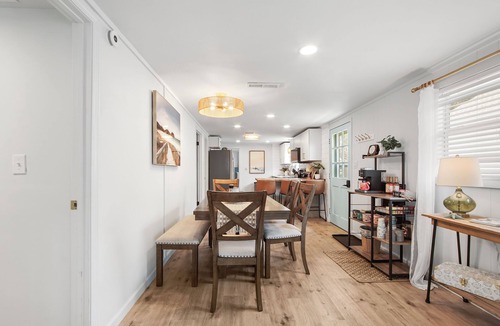 Kiska Beach House | NEW Beach Townhouse-GREAT Location-Walk to Beach