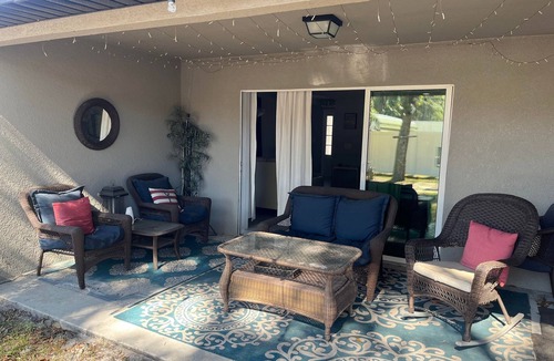 Orange City House | New bright modern home, near Orlando Daytona Beach, Blue Springs