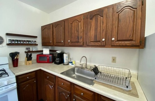 Hurleyville House | NEW! Chic Catskills Bungalow Getaway/Hiking/Rail Trail