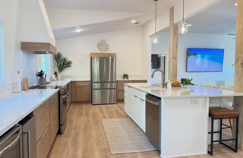 North Captiva House | NEW! CORAL CASTAWAY LUXURY HOME PRIVATE HEATED POOL & 2 GOLF CARTS