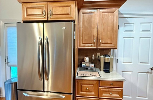 Mountainside House | NEW" Cozy pristine home in Union County NJ, Mins to NYC free coffee, Smart Tvs