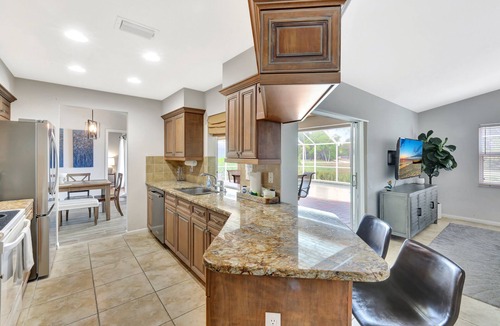 Bonita Shores House | New! Feelin' Bonita - Approx 2 Miles to the Beach! Heated Pool!
