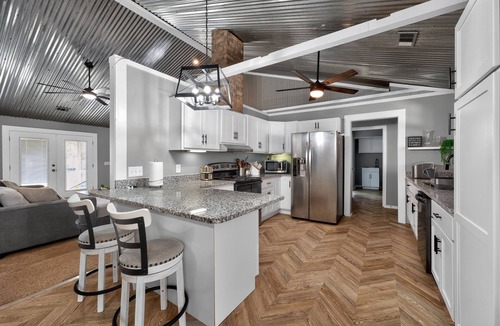 Claxton House | NEW! Healing Adventures Wellness Retreat