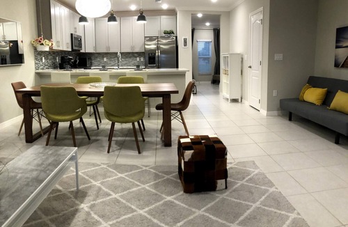Eagle Pointe South House | NEW Home 3 Bedrooms Water View DISNEY UNIVERSAL
