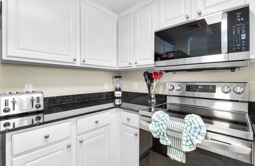 Panama City Beach Condo | New Listing! Beachfront Suite with Private Parking!