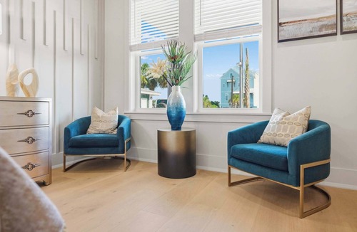 Hollywood Beach House | NEW LUX Laguna Tides | Pool, Golf Cart, Bikes