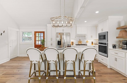 Saint Simons Heights House | NEW Luxury Island Home - Golf Cart, Bikes, Firepit, & Huge Yard! Pet Friendly!