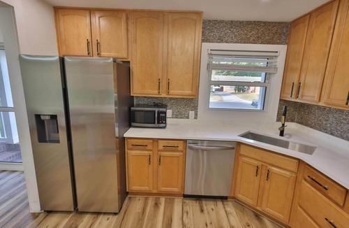 Scenic Heights House | NEW on VRBO Villa Capri Luxe Coastal Resort 4-bed 2 luxury baths.Best Location!