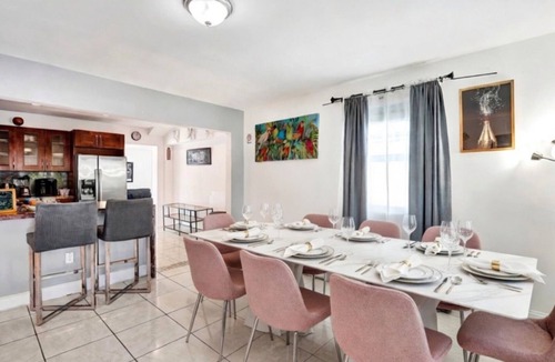 Hallandale Beach House | New Paradise Villa with Heated Pool and BBQ Near the Beach