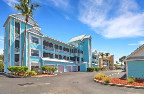 Bonita Shores Hotel | NEW Seaside Escape Queen Studio near Naples