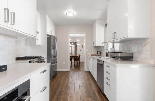 New Suburb Beautiful House | NEW! Sunset Serenity | South Tampa Home with Pool