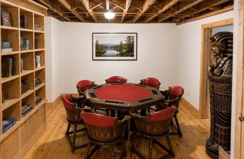 Frankfort House | NEW! The Frankfort Beach House - Spectacular!