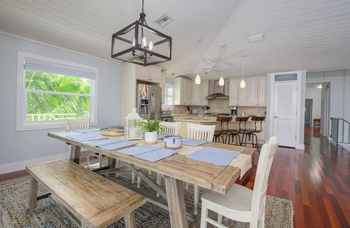 Bokeelia House | New Tropical House in Bokeelia w/pool,mooring post, access to the Gulf of Mexico