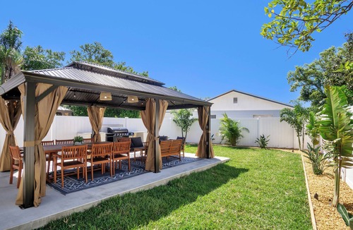 Terrace Park House | New, Walk To Busch Gardens, Entertaining Backyard Space