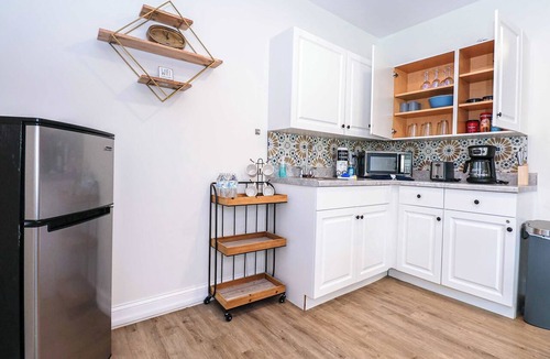Orlando Apartment | NEW5 APT NrUCF PETSOK PRIVATE patioENTRY LAUNDRY