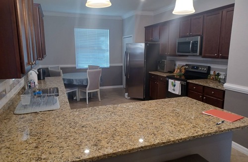 Venice House | Newer Single Family Home in Venice!