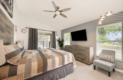 Orange Tree House | Newly Refurbished, Private Pool & Spa, Large Corner Lot, Close to Disney