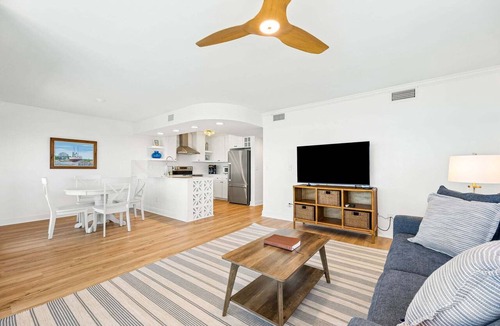 Ocean Cay Condo | Newly remodeled oceanfront condo steps to the beach