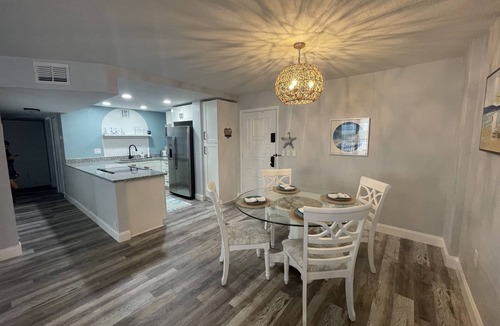 O'byrne Condo | Newly remodeled 1200 sq. ft. with beautiful beachside ocean view!