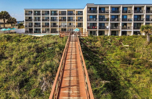 Crescent Beach Condo | 'Newly Remodeled' - Beautiful beach themed Oceanfront Condo on Crescent Beach
