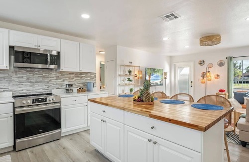Apollo Beach House | Newly Remodeled Lush Boho Vibe