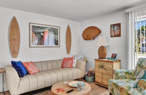 Cortez House | Newly Renovated 2 Bed with Beach Supplies, Trailer Space, Walk to Beach