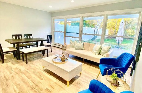 Levittown House | Newly Renovated 4 Bedroom, 2 bathroom house