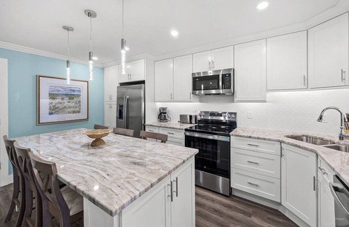 Sanibel Condo | Newly Renovated Beach Front 2 bed, 2 bath at Sanibel Moorings #111