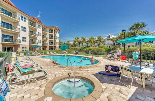 Frangista Beach Condo | Newly Renovated! Miramar Beach Condo-Beach Directly Across the Street!
