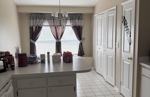 Sterling Ranch House | Nice 4-bedroom house with AC in charming Brandon/Tampa area