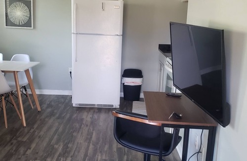 Valparaiso Apartment | Nice apartmen 15 minutes to the Emerald Coast beaches.