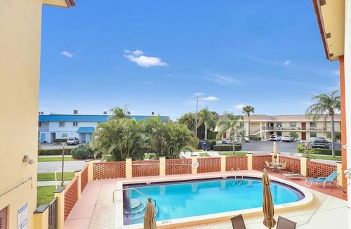 Florida North Atlantic Coast Apartment | Nice full furnished apartment in North Palm Beach