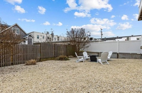 Normandy Beach Apartment | Normandy Beach Retreat! Cozy 3BR Apartment, Just Steps from the sand