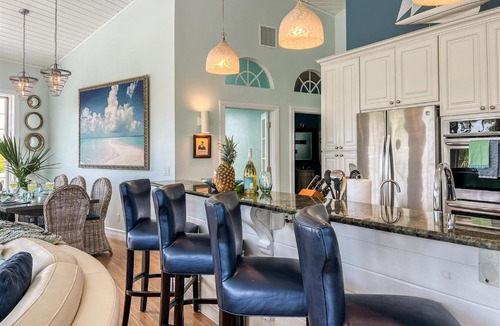 North Captiva House | North Captiva-Pool w Waterfall & Swing Bar, Bikes