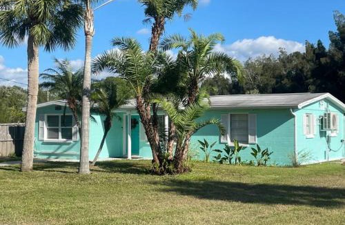 New Port Richey House | Northern Point of Treasure Island, New Port Richey