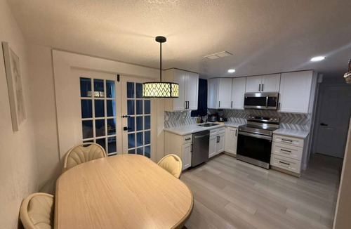 New Port Richey East House | Oasis with private pool