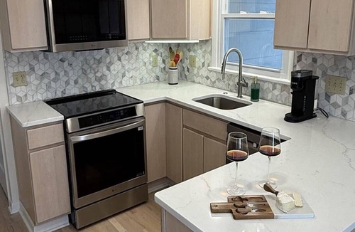 The Dunes House | OCEAN BLOCK single family home. Close to the Beach!