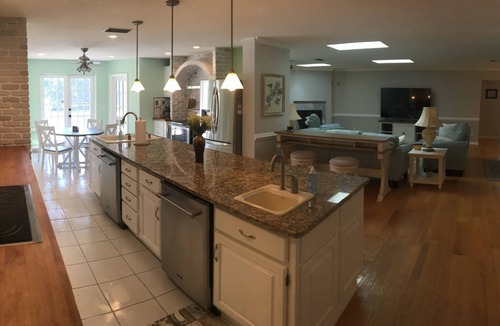 Ormond Beach Plaza House | OCEAN BREEZE IS A LUXURY GETAWAY THAT HAS IT ALL