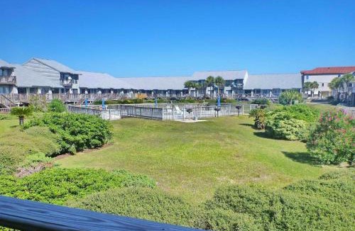 East End Apartment | Ocean Mile G-3
