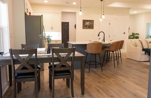 Pine Forest House | Ocean Pearl Three Bedrooms