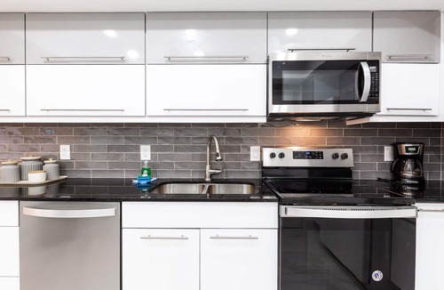 Hollywood South Central Beach Condo | Ocean View 2 Bedroom Luxury Suite at The Tides Hollywood