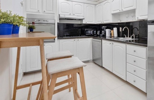 Hollywood South Central Beach Condo | Ocean view 2 bedroom rental Tides 8th floor Miami