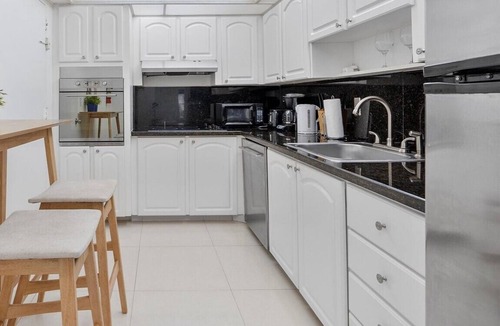 Hollywood South Central Beach Condo | Ocean view 2 bedroom rental Tides 8th floor Miami