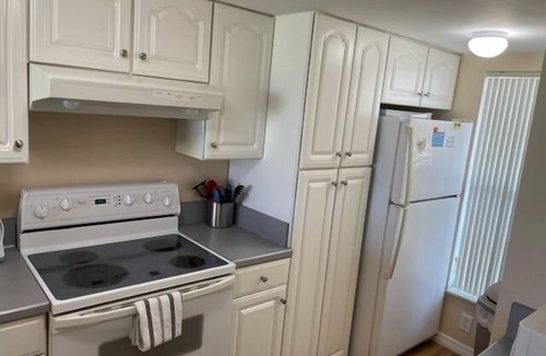 Point East Condo | Ocean View Ground Floor 2/2