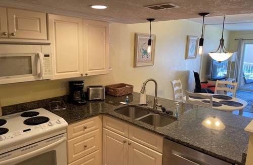 Point East Condo | Ocean View Second Floor 2/2