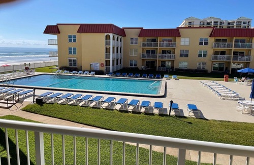 Point East Condo | Ocean View Second Floor 2/2
