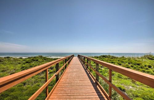 Crescent Beach Apartment | Ocean-View St Augustine Studio w/Pool Access!